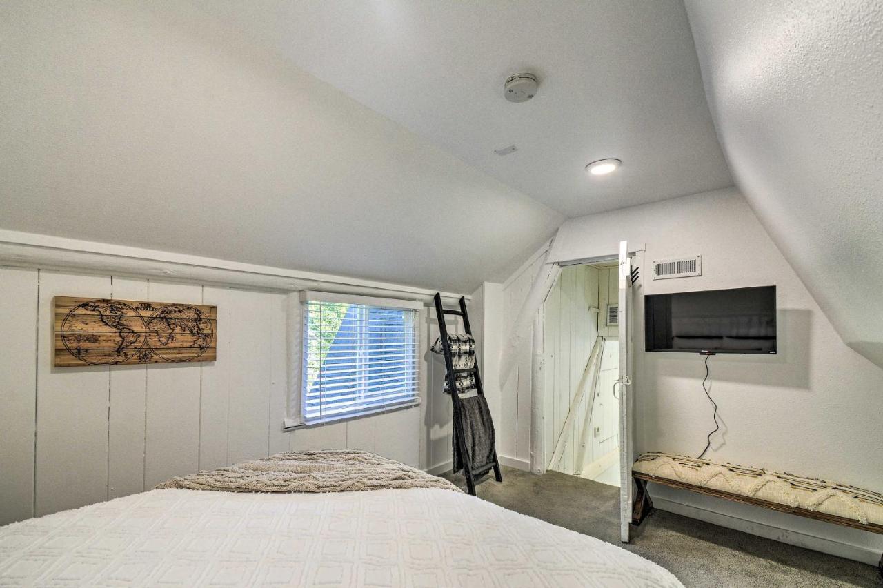 Puget Sound Cabin With Hot Tub And Water Views! Bremerton Luaran gambar